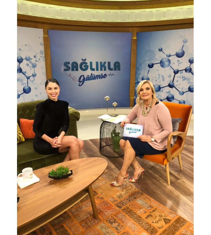 Derya Baykal'ın Teve2 "Sağlıkla Gülümse" Programı Konuğu Zehra Bora