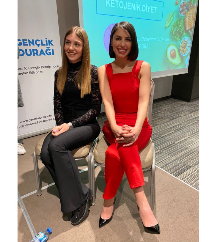 İstanbul Gençlik Durağı "Zehra Bora ile Ketojenik Diyet Sunumu"
